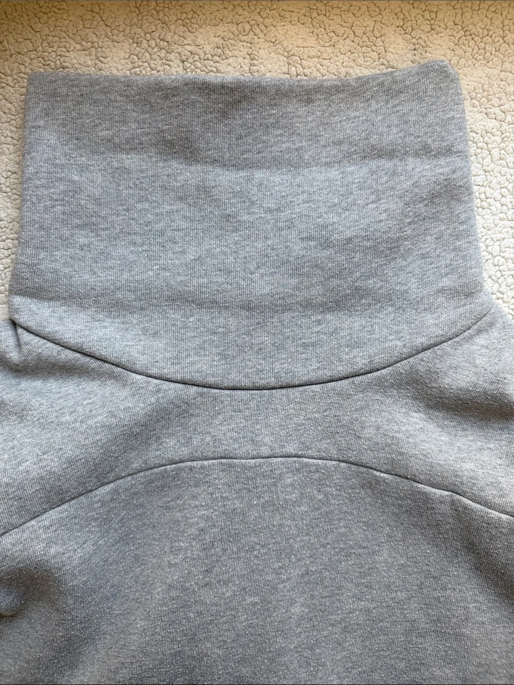 ALO Yoga Mock Neck Hazy Long Pullover Size Small